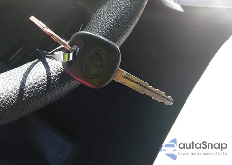 2016 Toyota Corolla L z USA, uszkodzony, nr VIN 2T1BURHE5GC572280